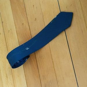 Vintage 1960s skinny neck tie. Wembley. Dark blue